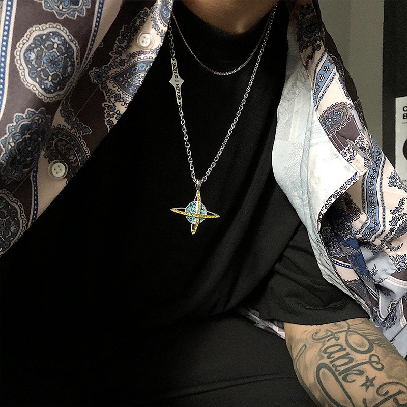 Dây chuyền thép titan mặt hình hành tinh vũ trụ đính kim cương phong cách hip hop hoài cổ cho nam và nữ