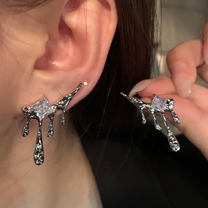 Khuyên Tai Hình Giọt Nước Đính Đá Zircon Phong Cách Mới