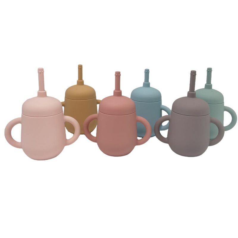 Bình Uống Nước Bằng Silicone Kèm Ống Hút Cho Bé