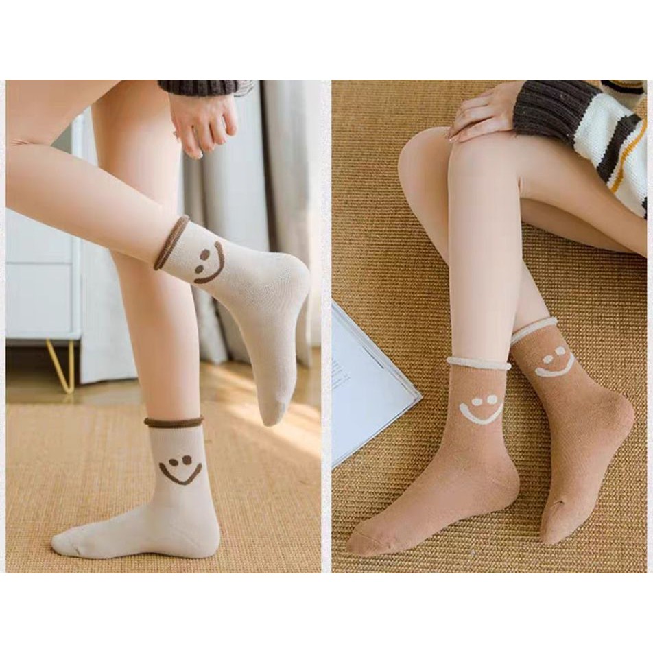 Tất len cao cổ họa tiết mặt cười hàn quốc (Dora)