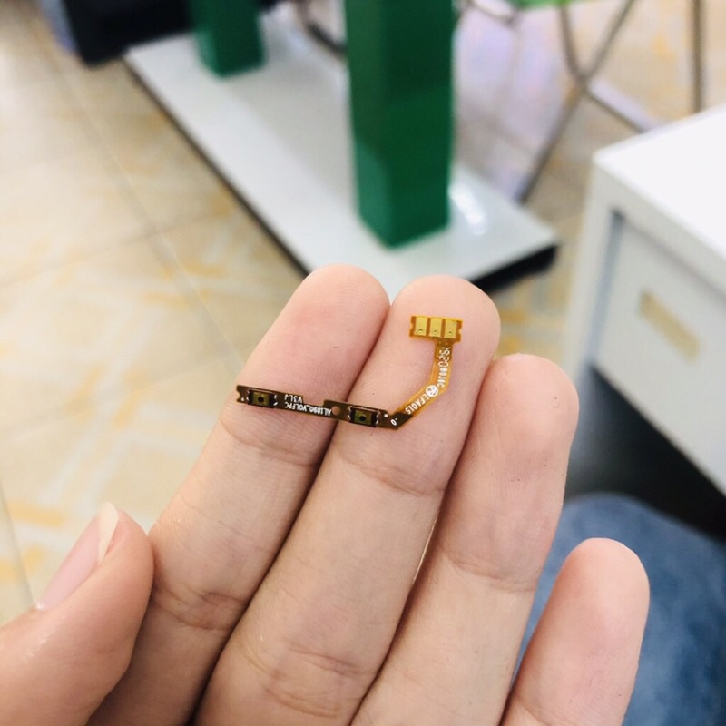 Dây âm lượng(volum)/ dây nguồn OPPO A1k hàng chính hãng zin bóc máy, nút âm lượng/nút nguồn OPPO A1k full chức năng.