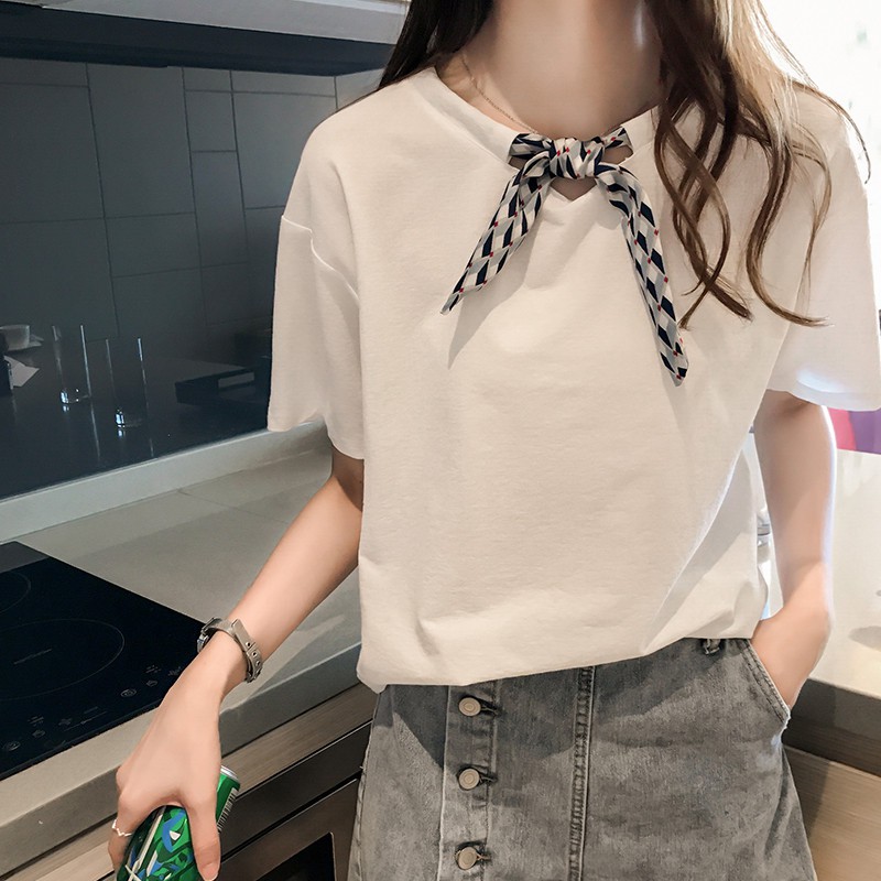 Áo thun phong cách Hàn Quốc
