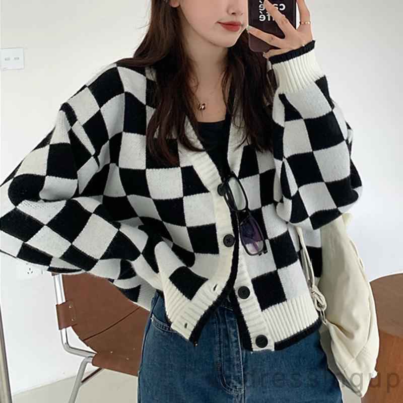 Áo sweater dệt kim tay dài cổ chữ V dáng rộng in họa tiết kẻ ô màu xanh lá/đen cho nữ