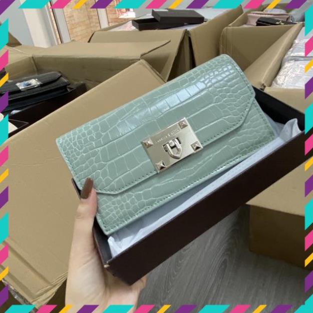 Ví CnK 4 đinh đeo chéo Fullbox•0133