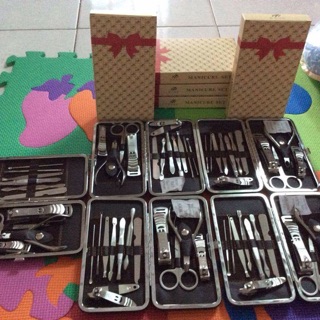 Bộ kìm làm móng 12 món
