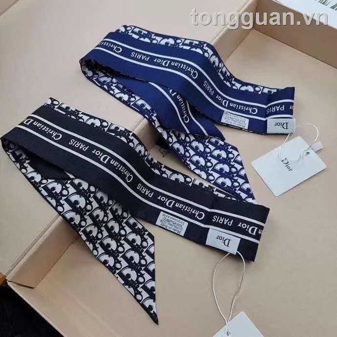 Upscale Khăn Choàng Lụa Cỡ Lớn Hình Hoa Nhỏ Thương Hiệu Lớn Phong Cách Vintage