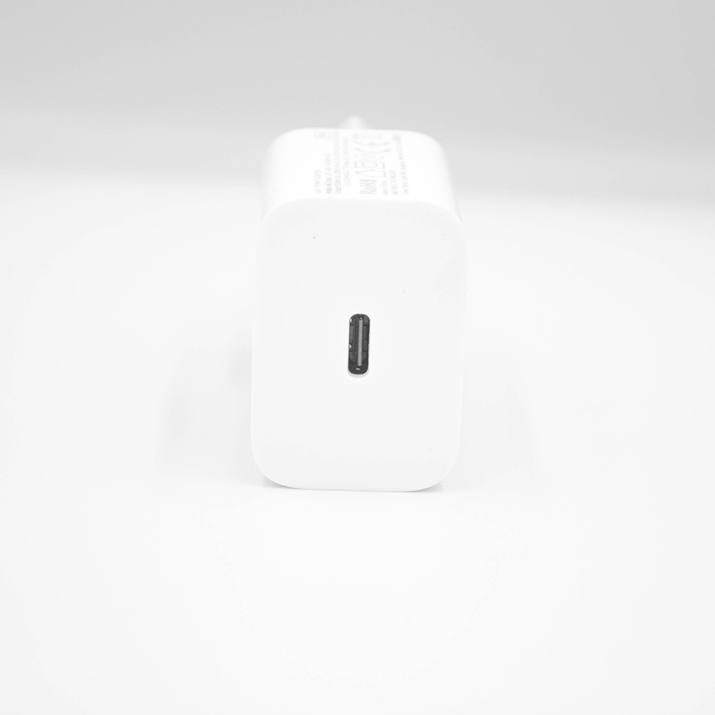 Adapter Củ Sạc PD 20W, Cổng Type C Sạc Nhanh Cho Điện Thoại, Máy Tính Bảng UMETRAVEL A6 - Hàng Chính Hãng