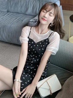 Set yếm kèm áo trắng tơ