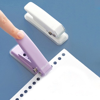 Dụng cụ bấm lỗ giấy lên kế hoạch tiện dụng