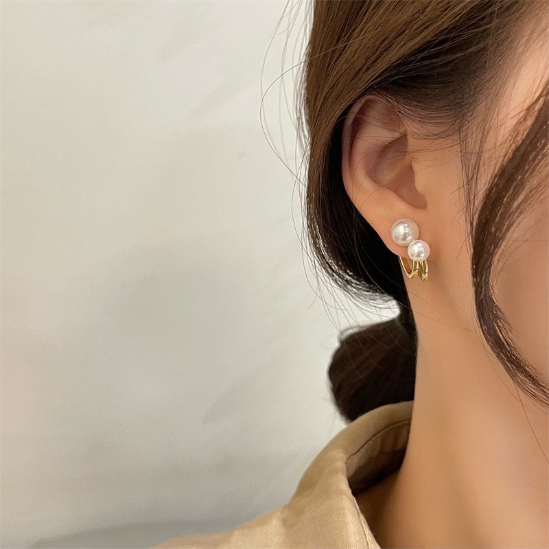 Bông Tai Basic chữ U điểm hạt trai thanh lịch, chân xỏ bạc 925 Her Accessories H100