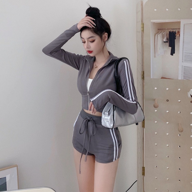 Bộ Áo Khoác Sweater Kẻ Sọc + Quần Short Lưng Cao + Áo Dây Rút Phong Cách Thể Thao Thời Trang Mùa Hè Cho Nữ