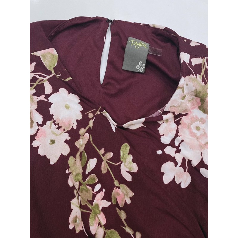 Đầm hoa nhún eo Taylor xuất dư xịn