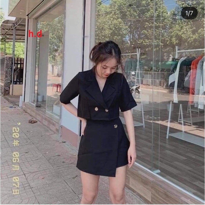 [Mã FAXANH245 giảm 10K đơn 50K] Sét vec đen croptop+chân váy lệch HĐ12 | BigBuy360 - bigbuy360.vn