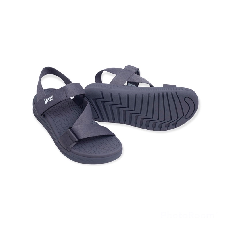 Giày Sandal Quai Chéo YANKI màu Xám Tro - YK270XT