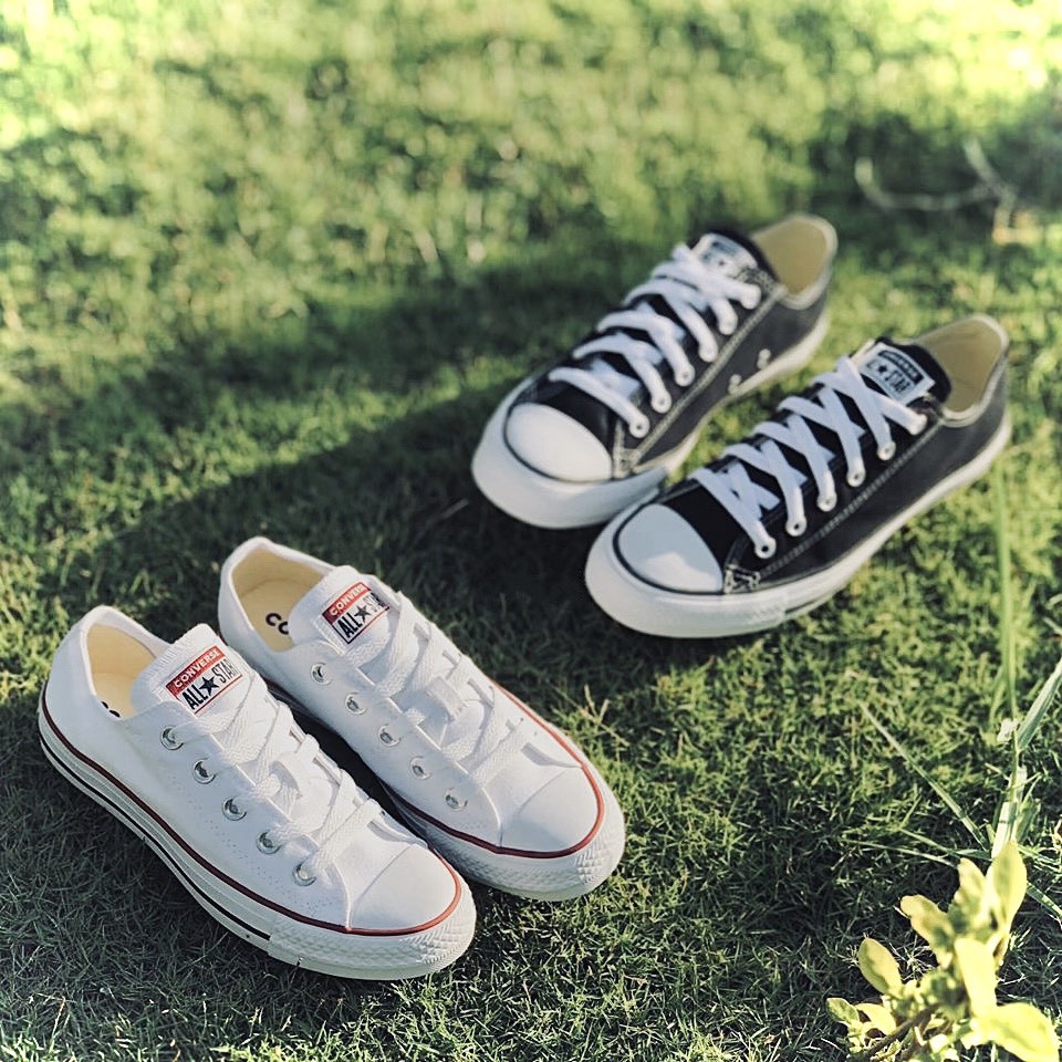 Giày Conversse Classic Thấp Cổ Màu Trắng&Đen