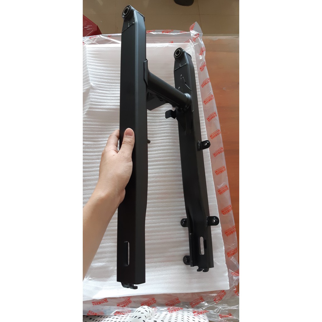 Gắp (Càng sau) Exciter 2006 - 2010 Yamaha