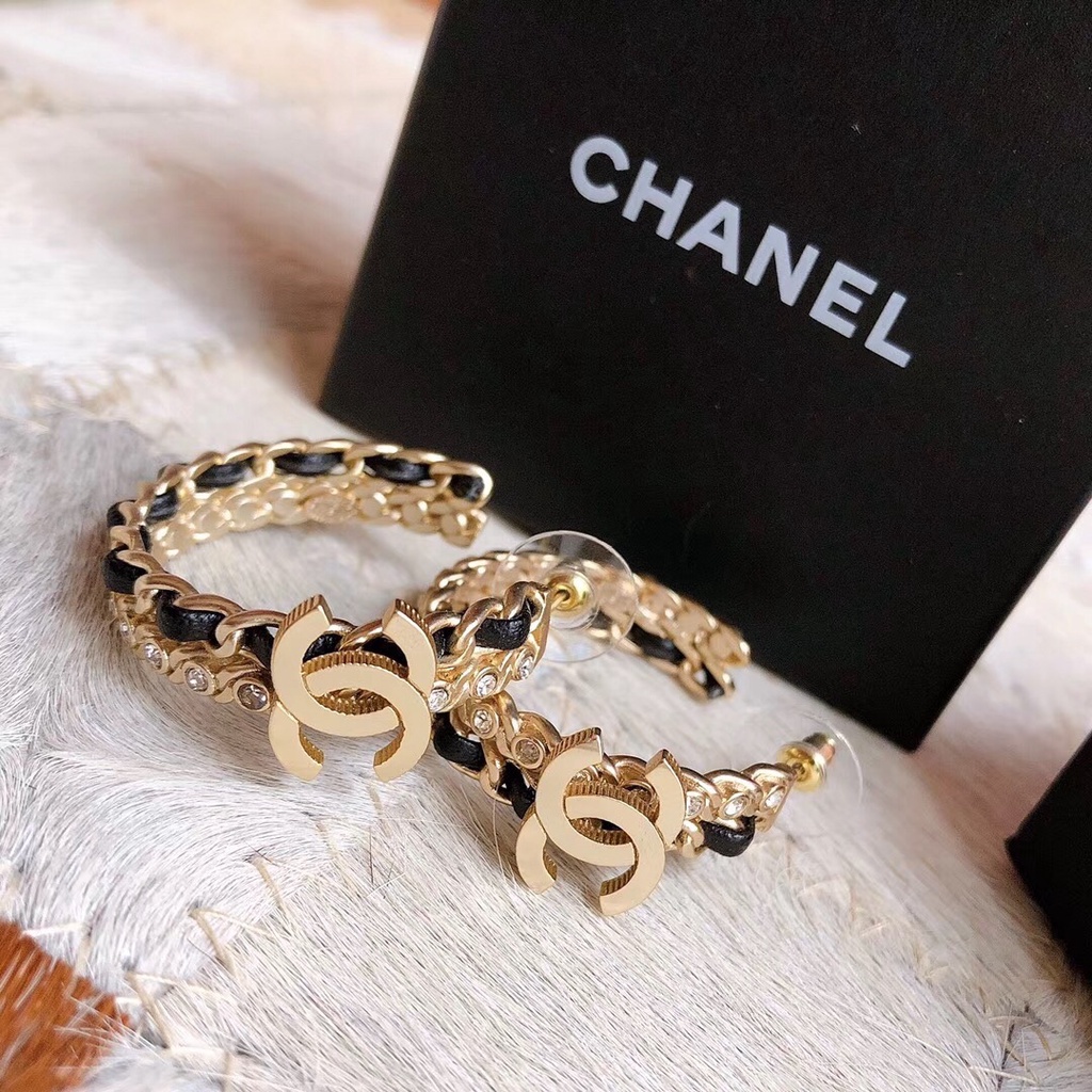 Thương Hiệu C Bông Tai Da Đính Kim Cương Nhân Tạo Hình Chữ C Phiên Bản Mới Đáng Yêu Thanh Lịch