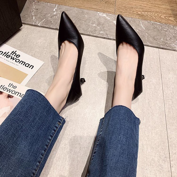 Giày Cao Gót ❤️FREESHIP❤️ Giày Nữ chất liệu Da PU, điệu phần đầu mũi Thanh Lịch, Sang Trọng Y17