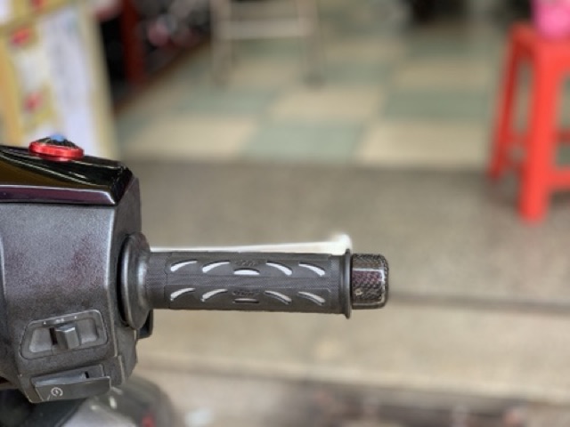 Gù trung Carbon fiber