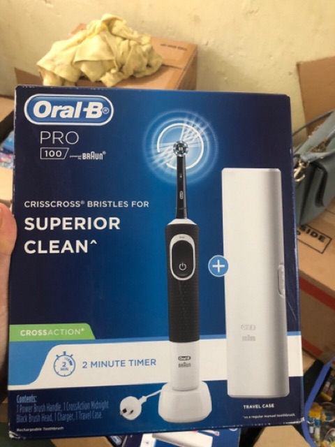 Bàn điện oral b pro 100 made in Germany (kèm hộp đựng du lich)