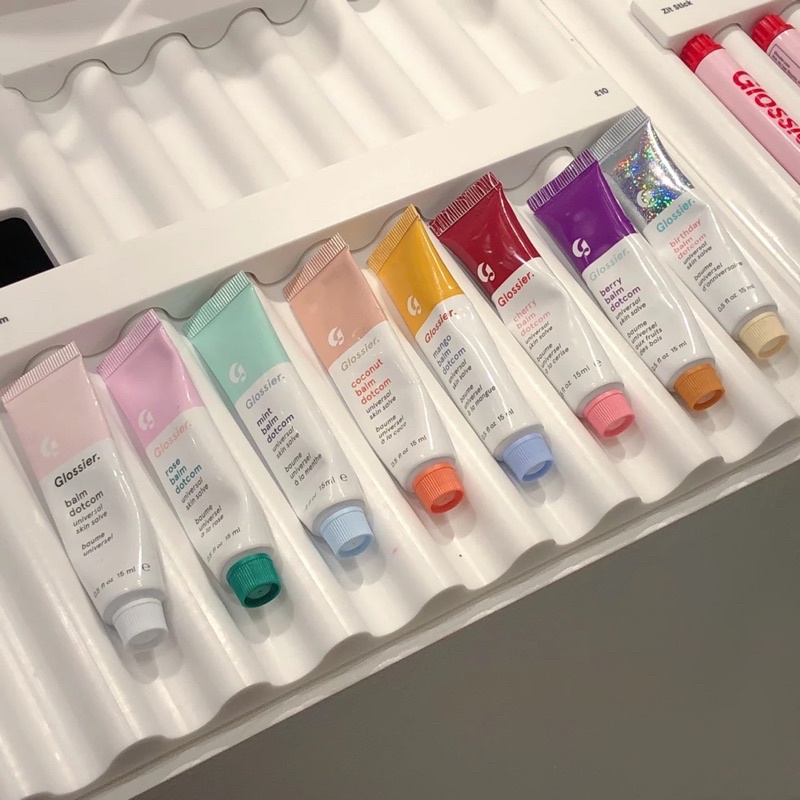 Dưỡng môi Glossier Balm Dotcom