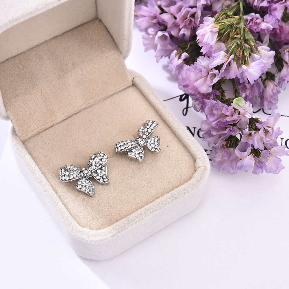 Hoa Tai Xi Bạc Phối Nơ Đính Đá Lấp Lánh Cho Nữ