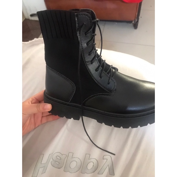 Bost cổ cao pha da ôm chân đế  3-4 cm  hàng loại 1 hàng thời trang trẻ | BigBuy360 - bigbuy360.vn