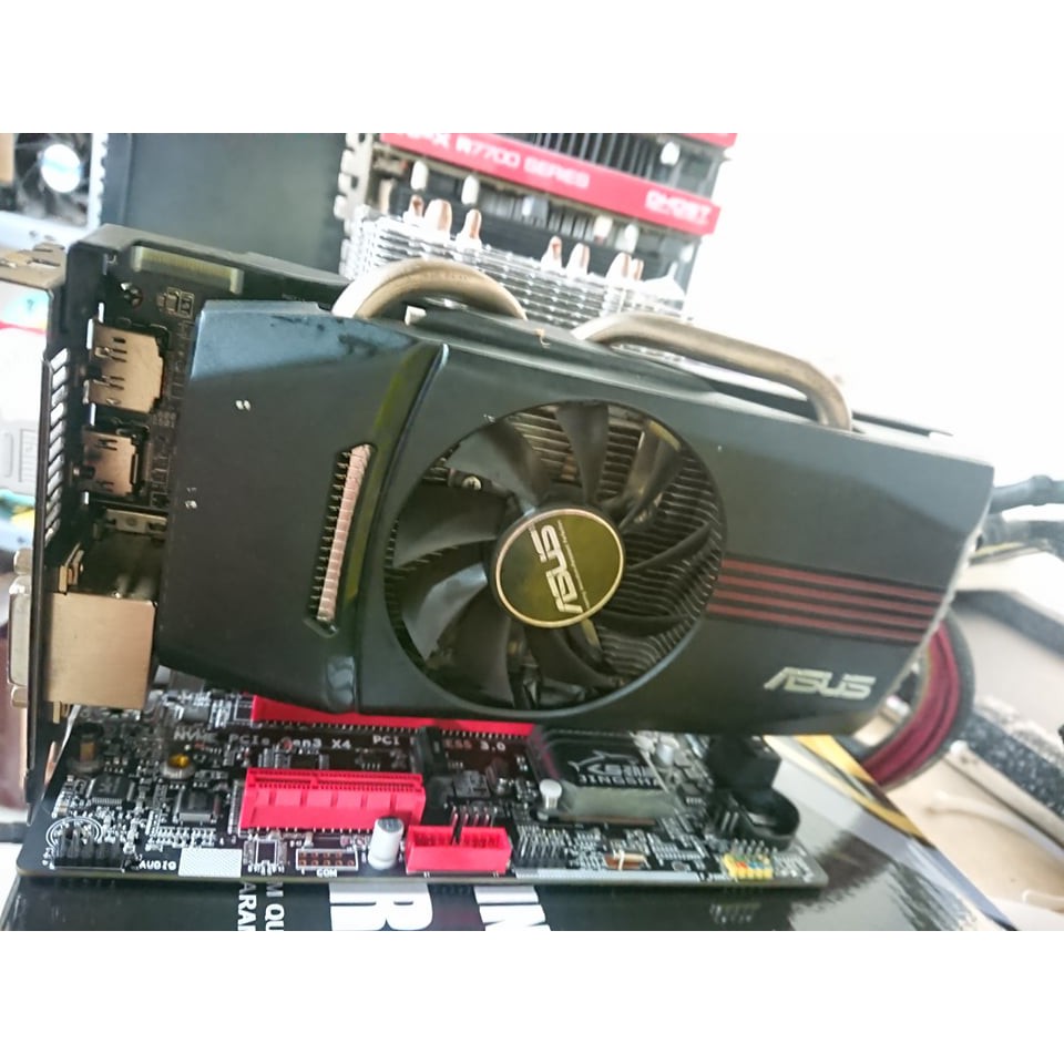 Cạc màn hình HD 7770 ASUS HD7770 1GD5 mạnh ngang GTX750