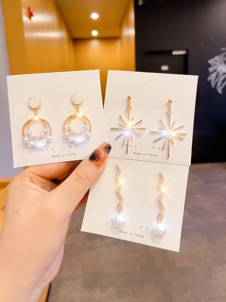 Bông Tai Thời Trang Mẫu Dành Cho Nữ