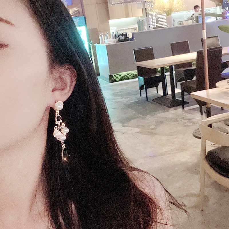 Khuyên Tai Tua Rua Dáng Dài Phong Cách Vintage 2021