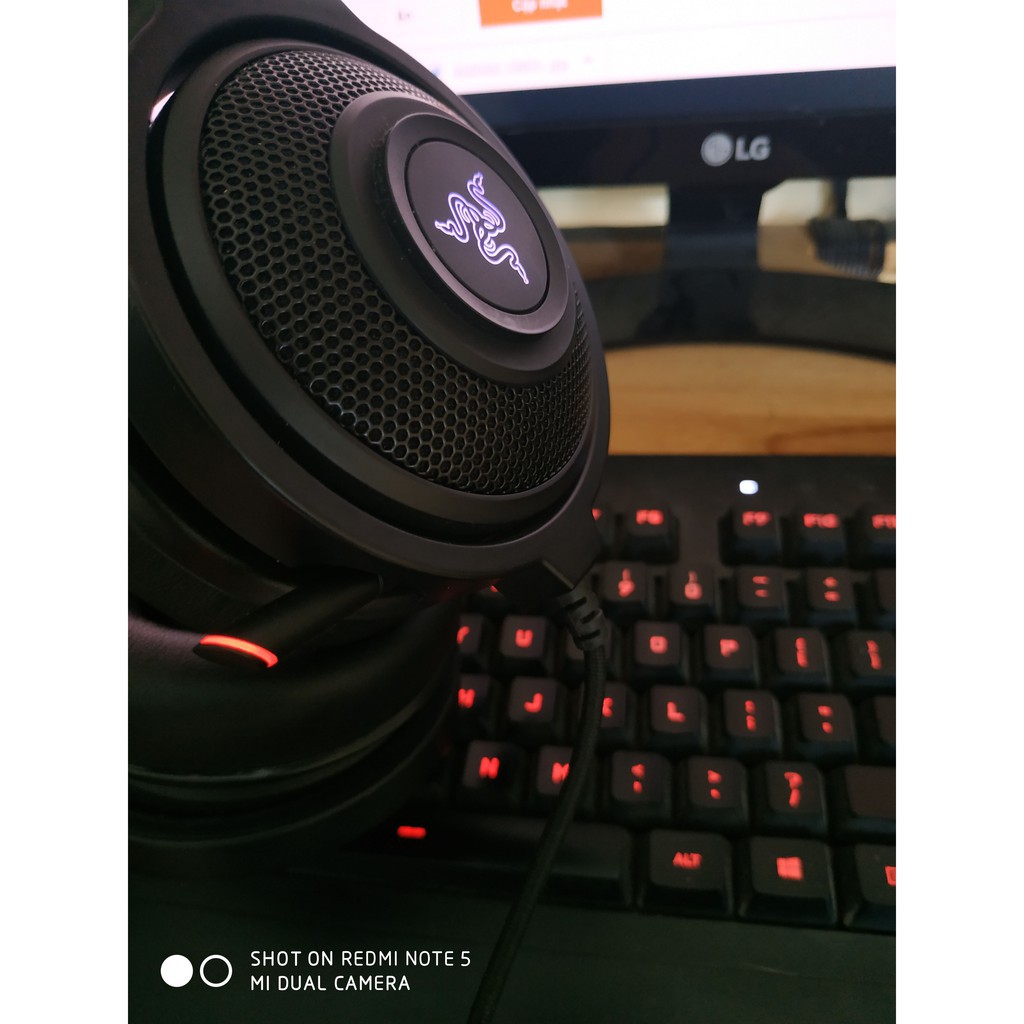 CHÍNH HÃNG RAZER - Tai nghe Razer Kraken 7.1 Chroma - Hàng nhập khẩu