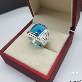 Nhẫn bạc ta cho Nam mặt đá vuông