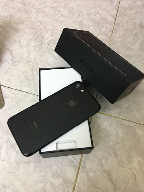 Điện thoại iphone 7 màu Đen/Quốc tế/128GB/32GB Zin Đẹp FullBox/Giao hàng toàn Quốc/Bảo hành Lâu