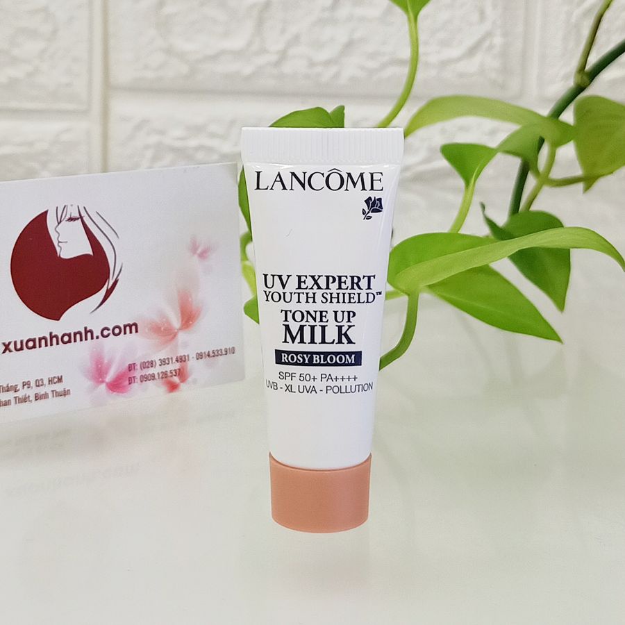 LANCOME UV EXPERT トーンアップミルク 10ml 50本セット 値下げ
