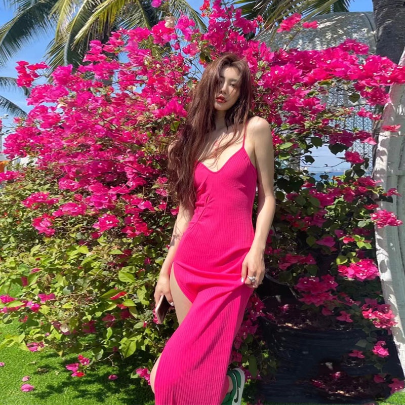 (SẴN M) Đầm 2 dây dệt kim màu hồng cánh sen cut eo xẻ tà dáng dài sexy hottrend cho nữ Minetee