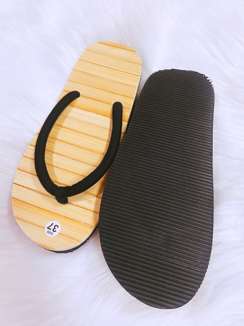 DÉP TRE XẺ QUAI XỎ NGÓN GỌN NHẸ THOÁI MÁI