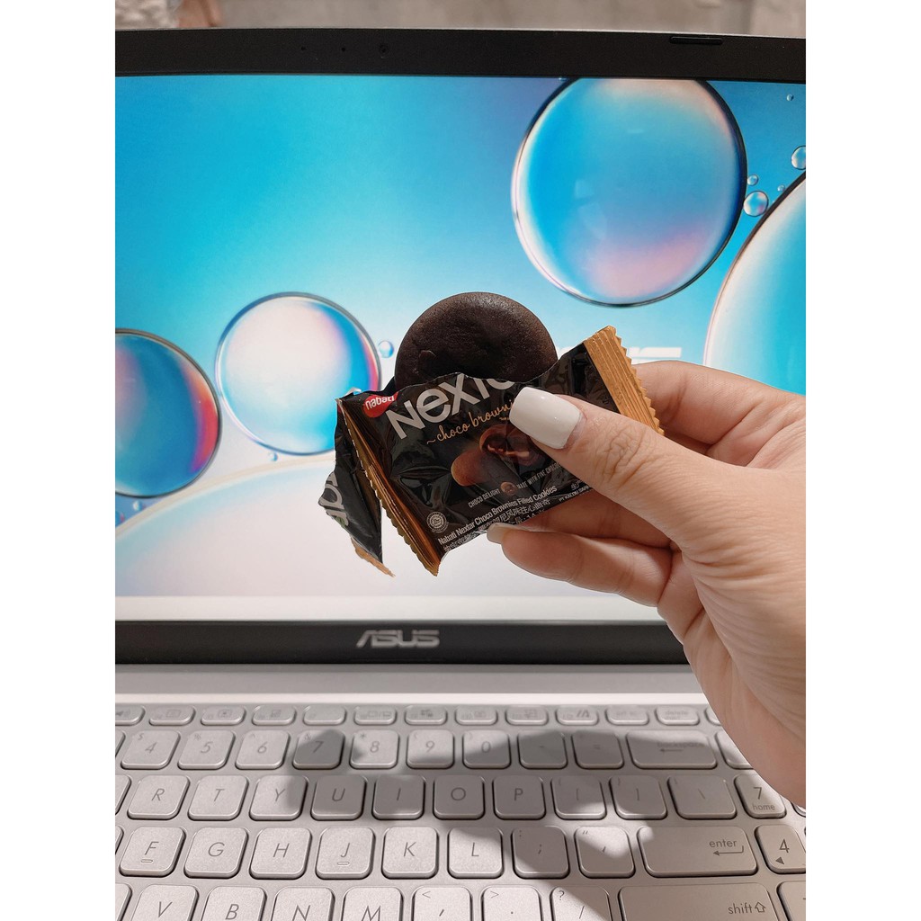 Bánh chocolate NEXTA | BigBuy360 - bigbuy360.vn