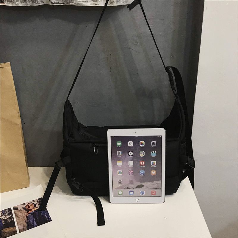 2022 new fashion brand messenger bag men's and women's street hip hop Harajuku functional bag shoulder bag tooling bag backpack