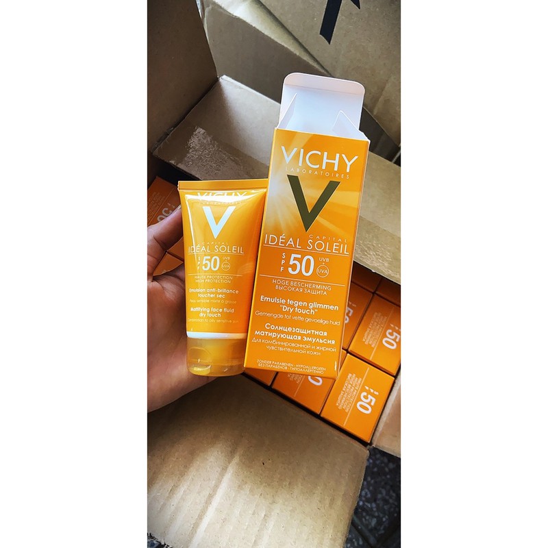 Kem chống nắng Vichy của pháp 50ml | BigBuy360 - bigbuy360.vn