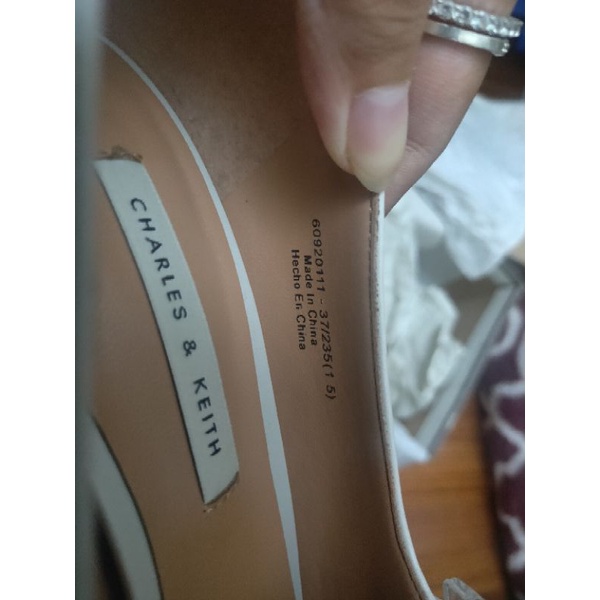 Giày cao gót Charles Keith size 37 hàng trưng bày