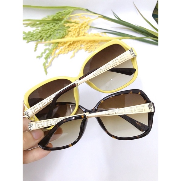 Kính mát nam nữ chống UV400, thiết kế mắt vuông dễ đeo, màu sắc thời trang