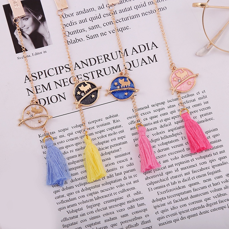 1 Thẻ Đánh Dấu Trang Sách Hình Mèo Xương Cá Phối Tua Rua Bằng Kim Loại Nhỏ Xinh Sáng Tạo