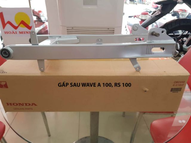 Càng gắp sau xe wave A,RS, S100 zin honda chính hãng