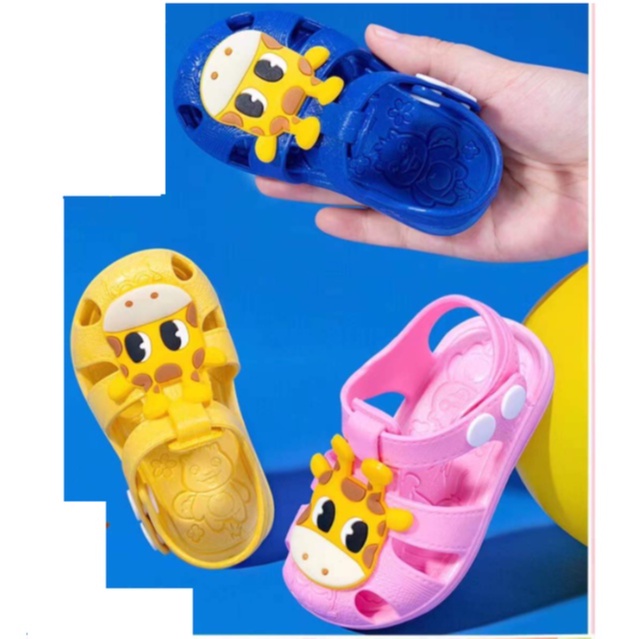 GIÀY SANDAL TẬP ĐI CHÚ HƯƠU CÀI CÚC SIÊU MỀM CHO BÉ