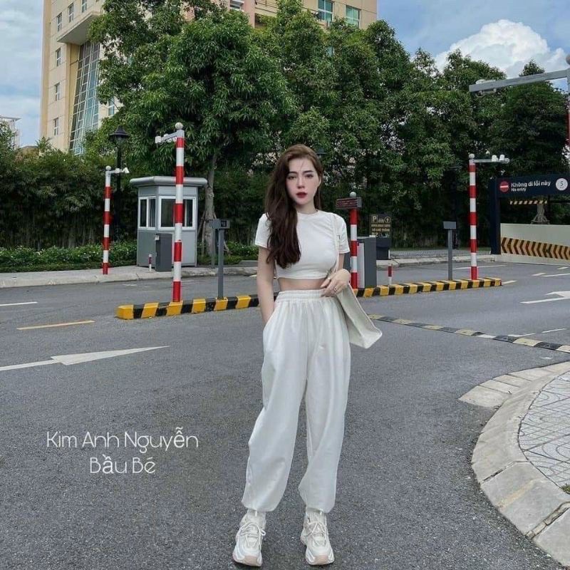 Set bộ áo croptop thun bozip kèm quần jogger nỉ đẹp cá tính k