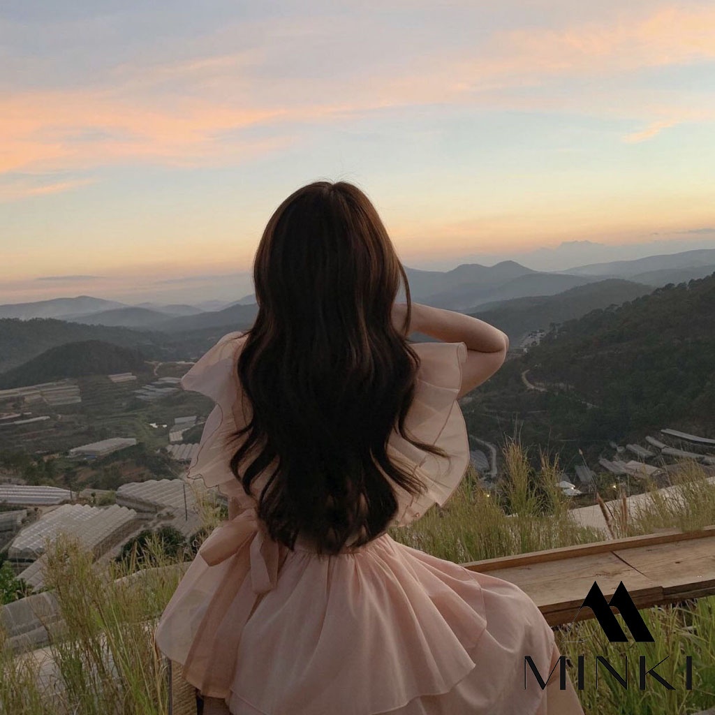 ĐẦM HỒNG XẾP LI VAI 3 TẦNG CỘT VAI - CHẤT LIỆU CAO CẤP - MÀU HỒNG TIỂU THƯ | BigBuy360 - bigbuy360.vn