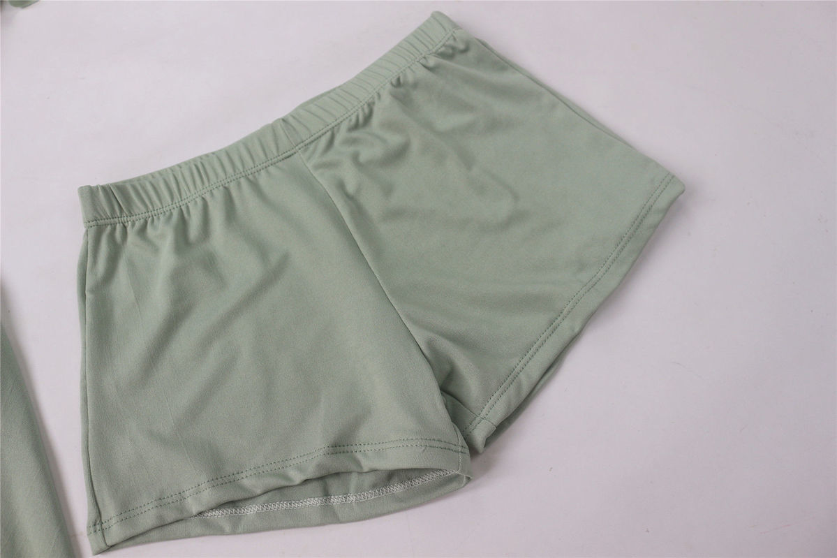 Bộ Bikini Hai Mảnh Màu Xanh Lá Gợi Cảm Wnrc01 | BigBuy360 - bigbuy360.vn