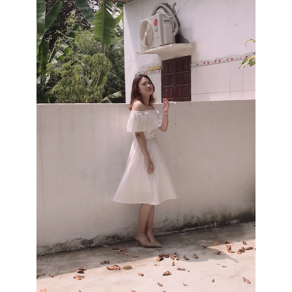 Váy Nữ  ❤️️𝐹𝑅𝐸𝐸 𝑆𝐻𝐼𝑃❤️️ Váy Trắng Ôm Eo Vai Bèo Cổ Vuông - Chất Lụa  Siêu Xinh | BigBuy360 - bigbuy360.vn