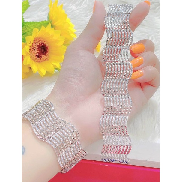 Lắc tay nữ mạ bạch kim kiểu gợn sóng 200621- Mang đi chơi, đi tiệc rất xinh