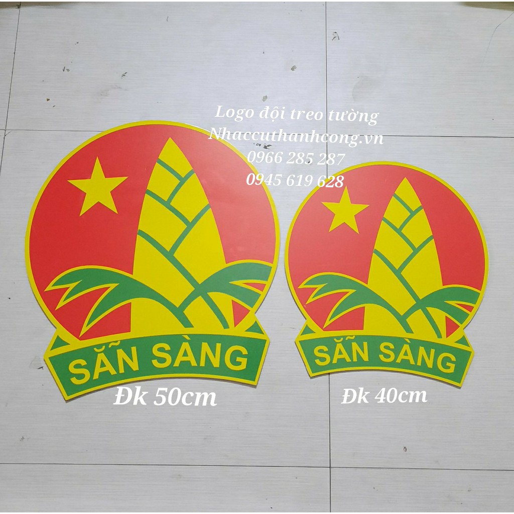 Logo đội treo tường, sân khấu, hội trường